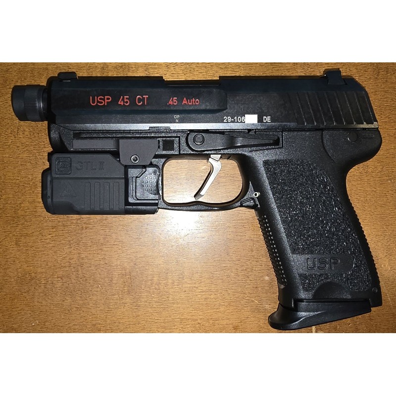 0089 H&K USP Compact Tactical V7 .45 AUTO + dodatki