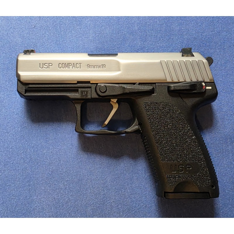 0103 Pistolet H&K USP Compact 9x19mm Stainless/Duotone
